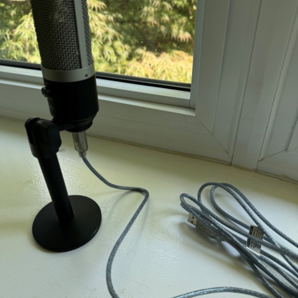 Fifine desktop microphone with USB connection - Picture 4 of 5